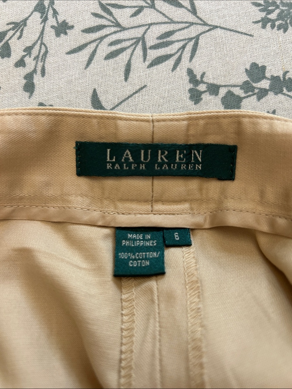 Ralph Lauren Women's Khaki Straight-Leg Chinos - Picture 4 of 4